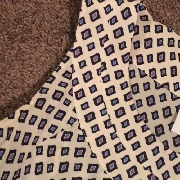 CABI TOP ❤️SALE - Picture 7 of 8